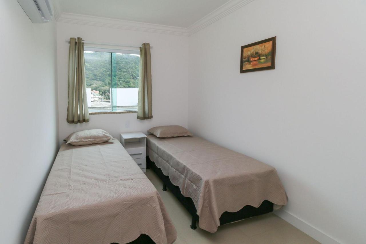 Aluguel Apartamento 2 Quartos Piscina Bombas Sc 419 Apartment Bombinhas Bagian luar foto