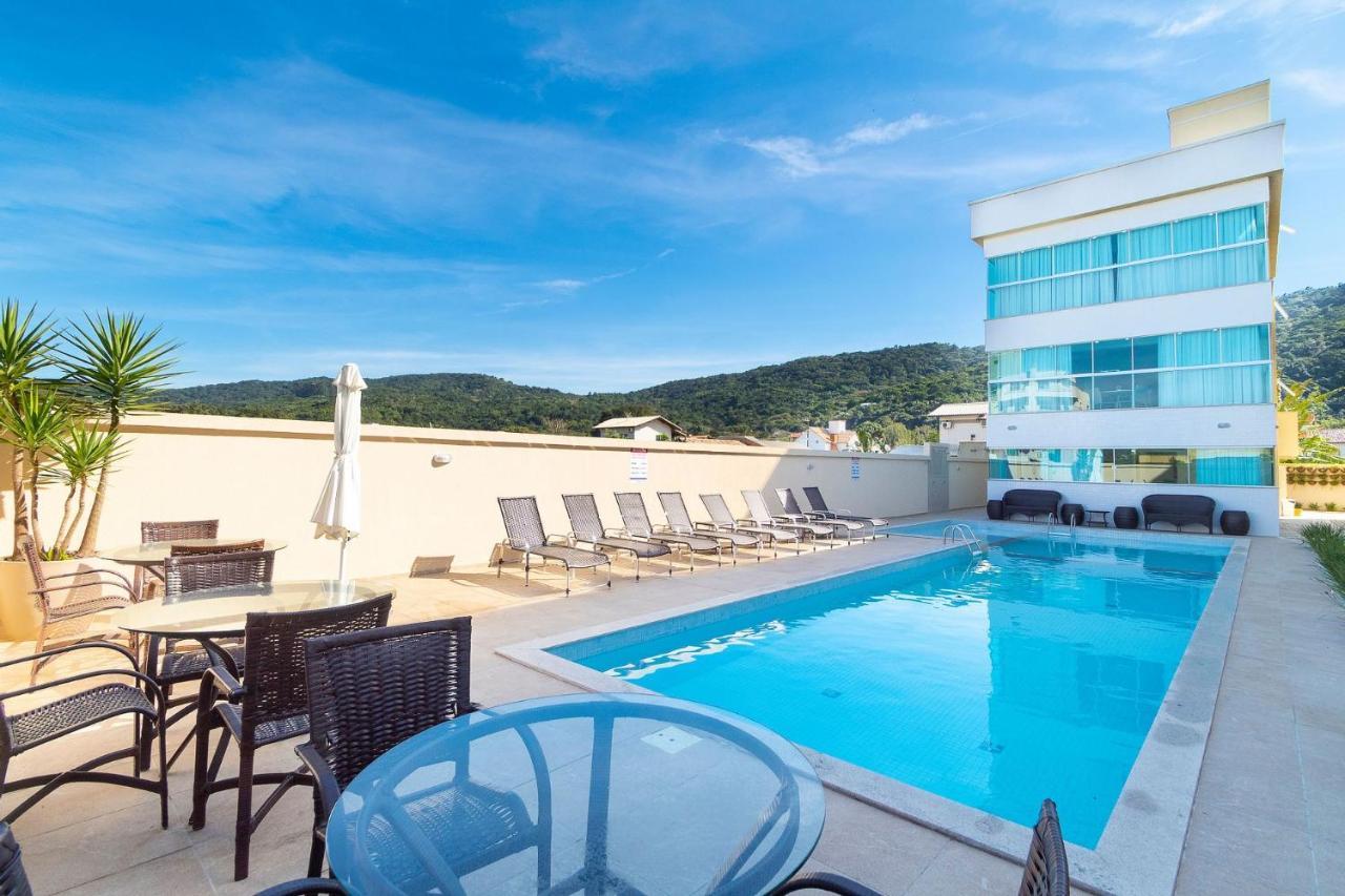 Aluguel Apartamento 2 Quartos Piscina Bombas Sc 419 Apartment Bombinhas Bagian luar foto